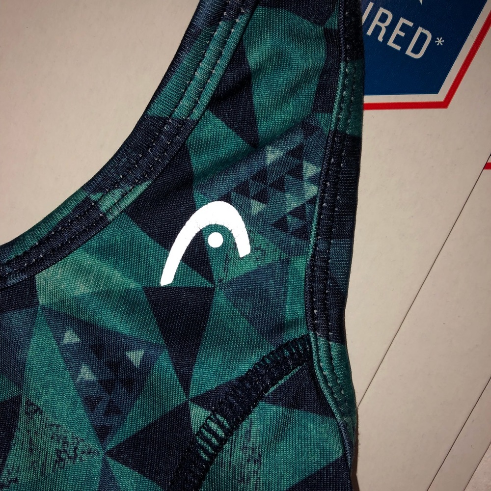 SPORTS BRA